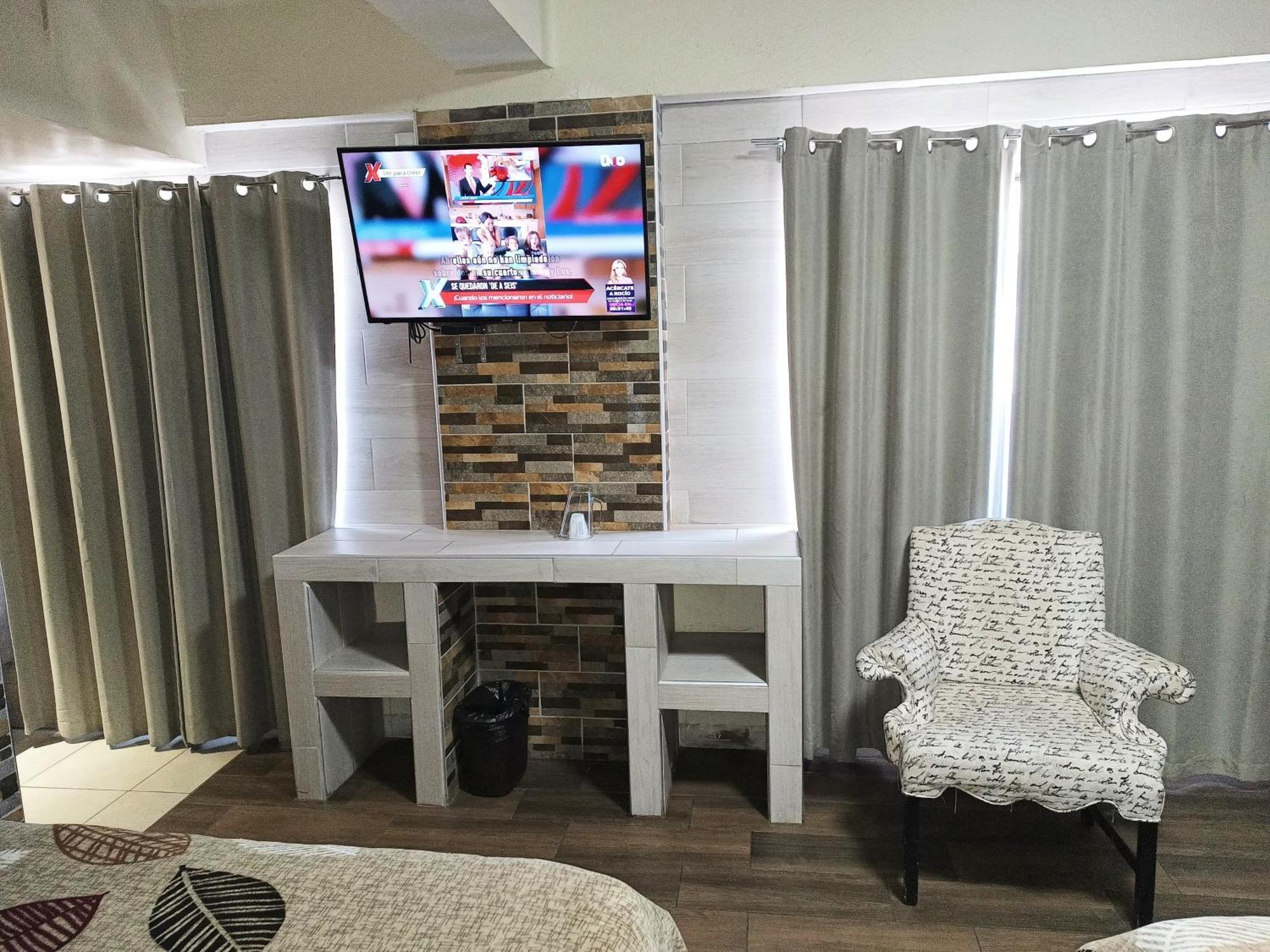 Hotel Baeza Delicias Εξωτερικό φωτογραφία