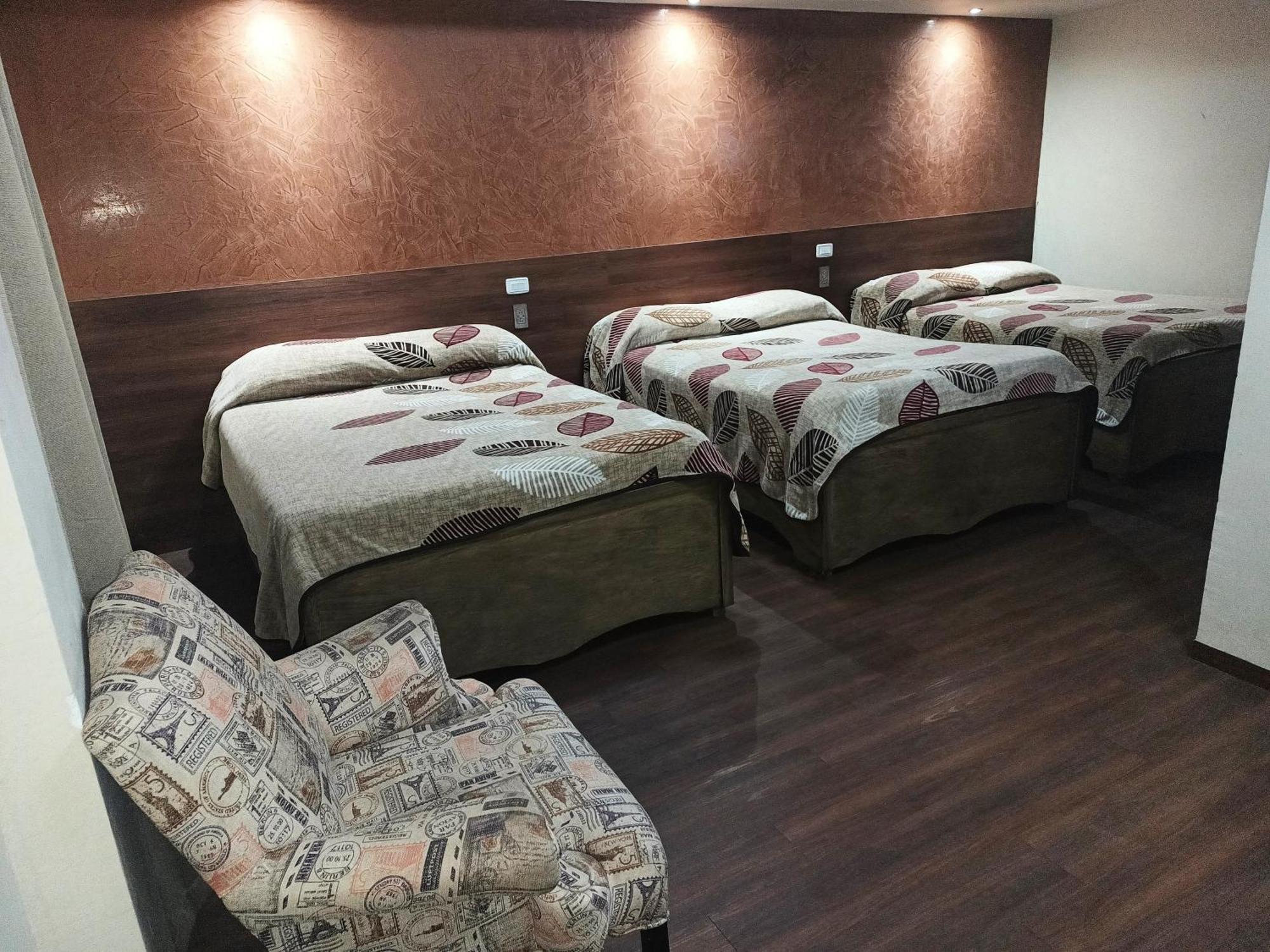 Hotel Baeza Delicias Εξωτερικό φωτογραφία
